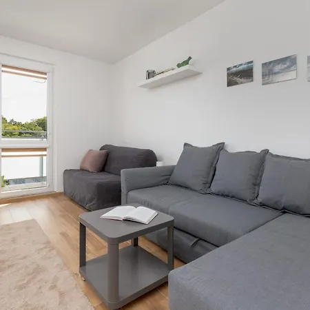 Lejlighed Norwida Studio With Balcony Overlooking The Sea By Renters